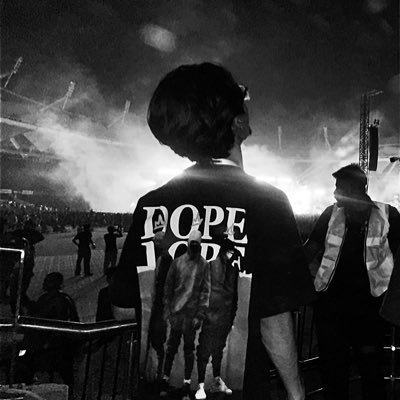 paraboioing's profile picture. 