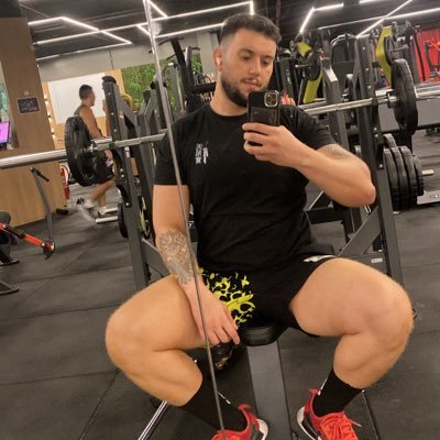 hunterexib's profile picture. criador de conteúdo 🔞 exibicionista, amante do cruising 🌿 aberto para parcerias 😉 https://t.co/PqEweLCvMW