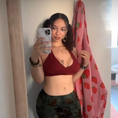 Janetbecky40506's profile picture. #Trump•