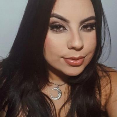 lizaamesmo's profile picture. eu não ando só 📿
