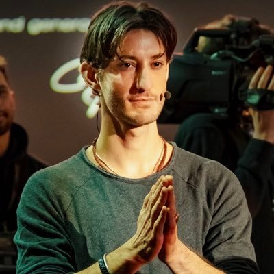 pierreniney's profile picture. Compte Officiel d’Edmond Dantès. —— ——————————————————— ——-LE COMTE DE MONTECRISTO au cinéma 🔥