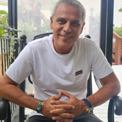 Omkar126569's profile picture. This person is lazy and hasn't written anything.