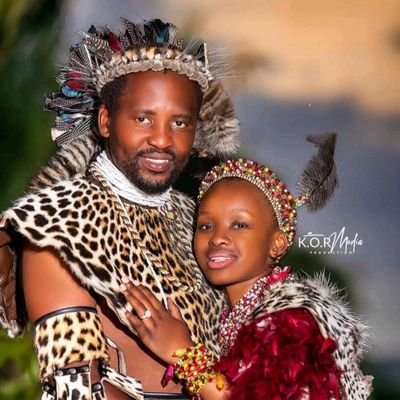 MluckzoDeluxe's profile picture. Cryptowizguru
Life have NO Gps 
Moral Compass 🧭