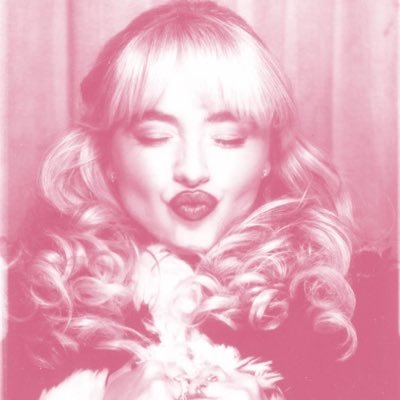 busywomanem's profile picture. he used to be literally obsessed with me