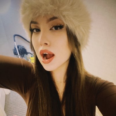 hypnoticnm's profile picture. 