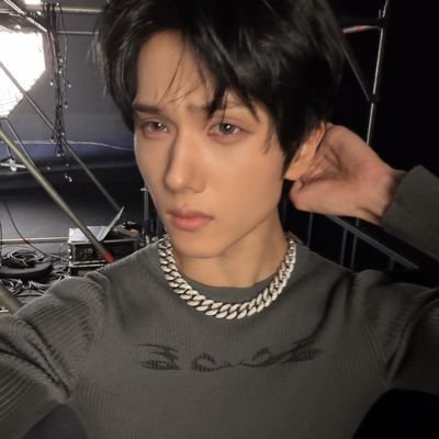 heheseze's profile picture. @lucas_official 🍀 |  Don't define me 'cause you don't know me