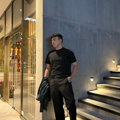 marc0s_uriel's profile picture. 