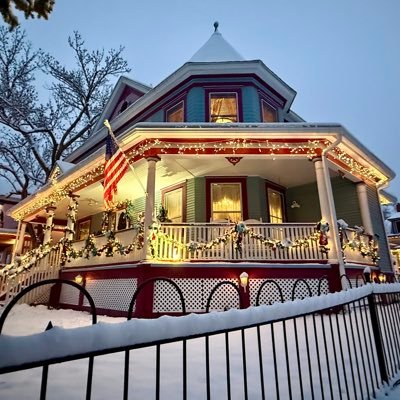 HoldenHouse1902's profile picture. Colorado Springs’ Award-winning historic & upscale boutique inn. "The Romance of the Past with the Comforts of Today" #BookDirect https://t.co/eg5FhddISs