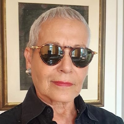 mariacastro1111's profile picture. On the Road