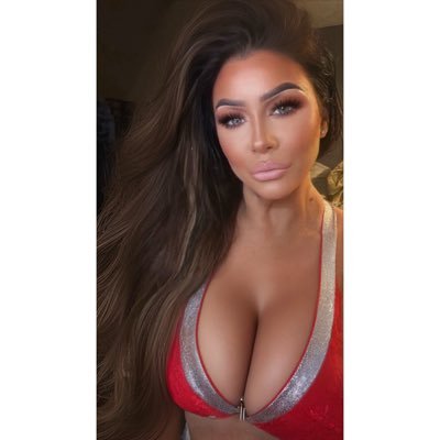 miss_jadeyxx's profile picture. insta jadeyxx_xx_🤍 https://t.co/v1uj1iL9nO🖤🥂 TOP 0.6% on OF 😝
