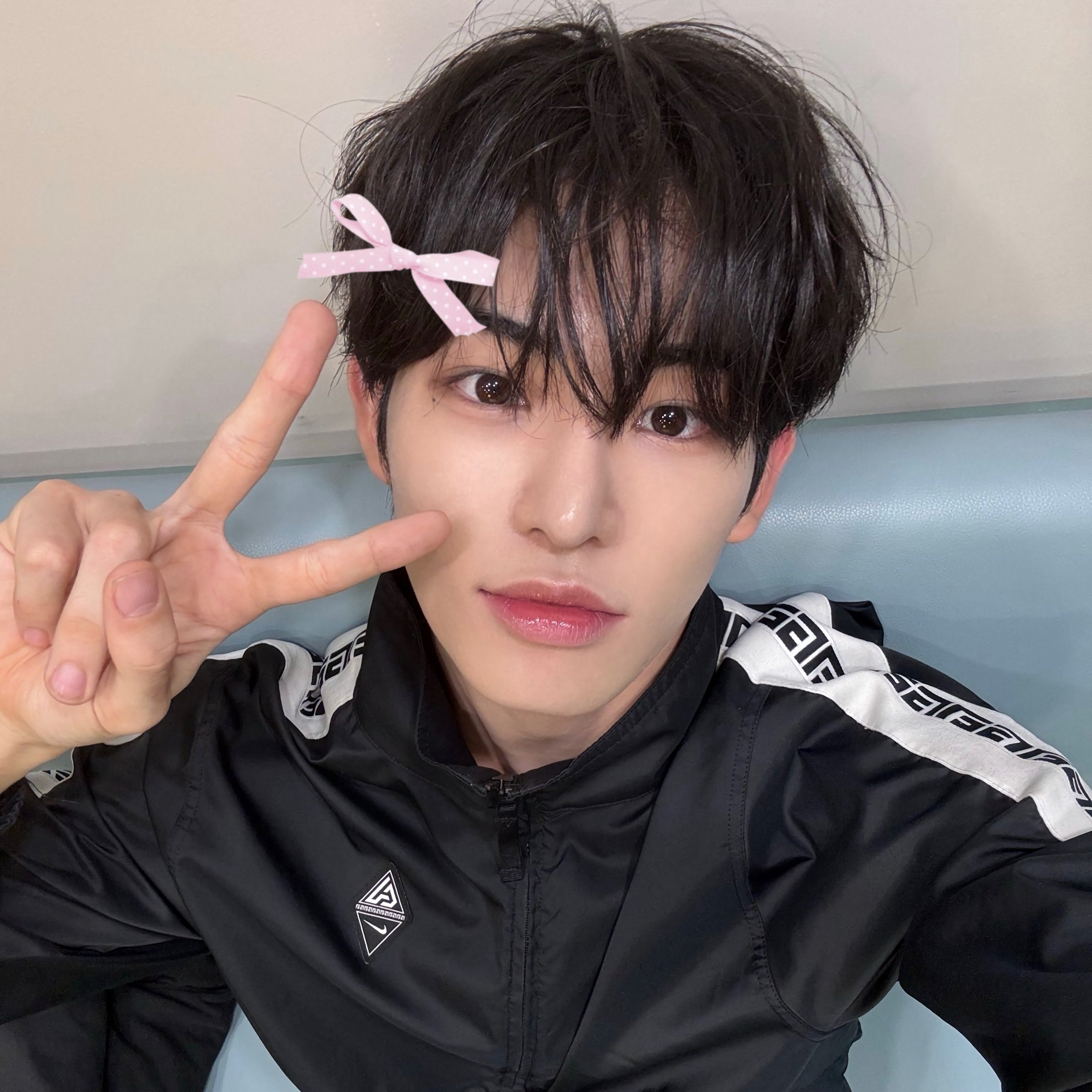 galaxyylix's profile picture. ⠀🥄   ͡꒱    unconditional l𖹭ve for park seonghwa   