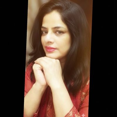 Daminihere's profile picture. 💖💖Spread love …Have no regrets … No fears……! Be Human … Mother Teresa believer …The whole world is your family! Forgive all 💝This is virtual world only