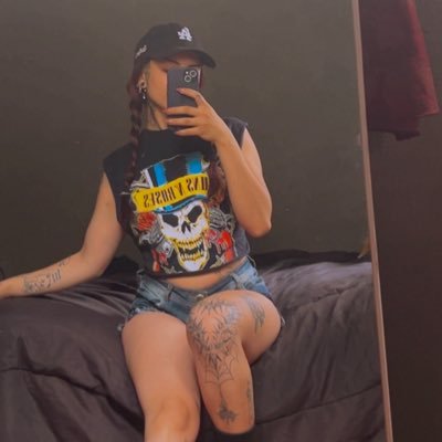 azulhhadaa's profile picture. 