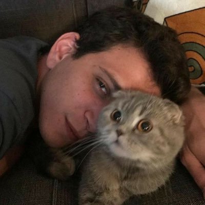 flaneuseophie's profile picture. selo paşalı bakanı