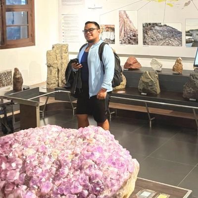 prasajournal's profile picture. Salam kenal ya. Semoga bisa berkomunikasi dengan baik 👋🏻