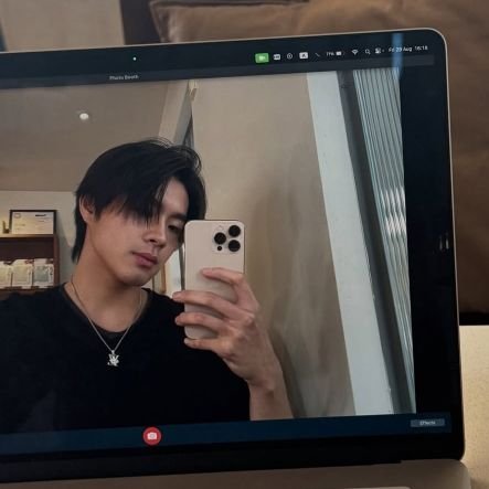 sophiewho3v's profile picture. 