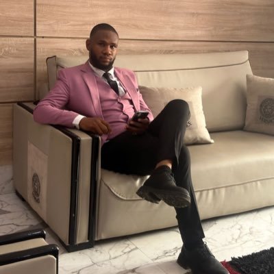 2secondsman's profile picture. 😃