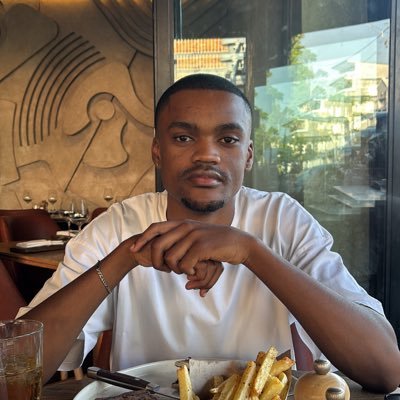 nathimkh_'s profile picture. 