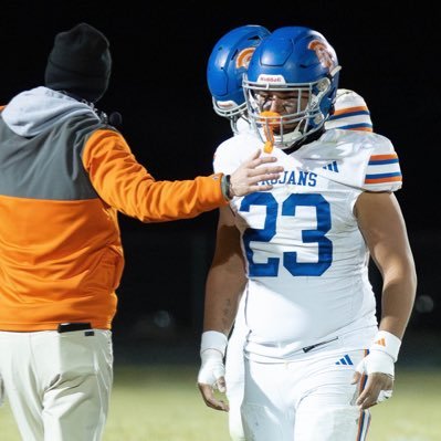 tweatherford26's profile picture. LB x @mmulancersfb