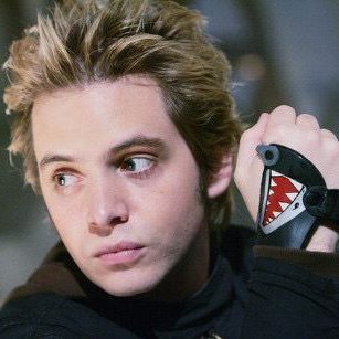 Cutiez_Piez's profile picture. 6Teen//edtwt//shtwt//ugw-80 gw-100 cw-123lbs//pro-recovery//NOT fatphobic//any prnouns//ifb