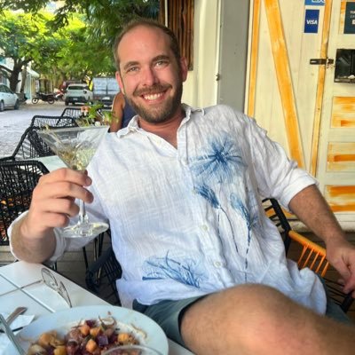 Matt_Kroschel's profile picture. Retired tv news guy | Colorado native | painter | dog+bird dad | AirBnB host | public relations dude | *my views, rt ≠endorsement