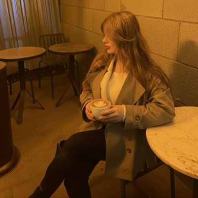 Zeynepyvz123's profile picture. Okul öncesi öğretmeni