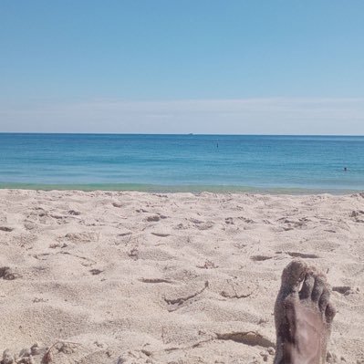 chizzle100's profile picture. 