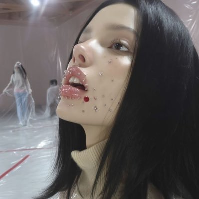 neogozo's profile picture. entusiasta de cachorros e gatos * fka twigs