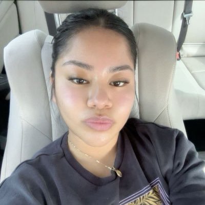 victoria_j61666's profile picture. 