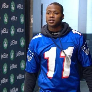 houseonred's profile picture. 