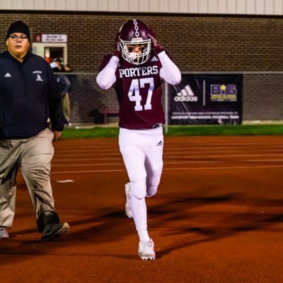 patrick_walocha's profile picture. Follower Of Christ / Wide/Slot Receiver / 6’2 / 175 / 2027 / Bench: 235 / Squat: 255 / Lockport (8A) IL / Inquires: patrick09w@gmail.com / 📞708-552-1269
