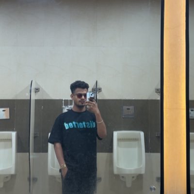 Siddharth9340's profile picture. hey there I’m using x