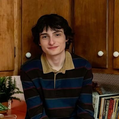 pinkyryl's profile picture. lover of all things kpop stranger things anime 💓💘 I'd love friends! ❤️🧡🤍🩷💖 I feel like my life started the day when I found you out in the woods🩵