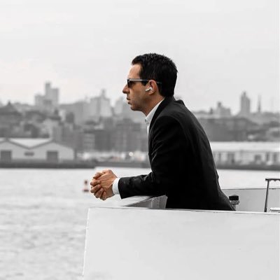 AleksGns's profile picture. Have I answered the question, 'Who am I'? / @OL - Adorateur du maître Stone Wise ✨