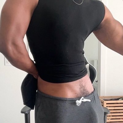 kiruaforger's profile picture. just a hung, muscly nerd - OF ➡️ https://t.co/NuCTkC7zWa