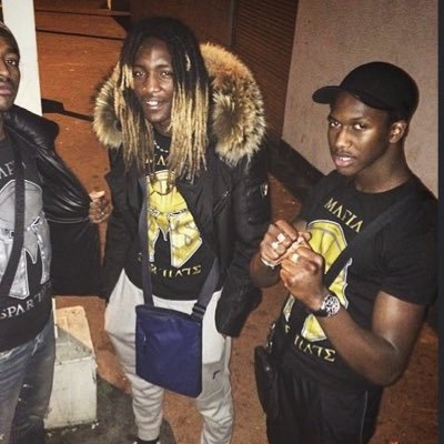 christ23__'s profile picture. La paix juste la paix @icicestpv