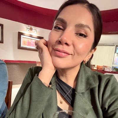 nvasquezv's profile picture. 