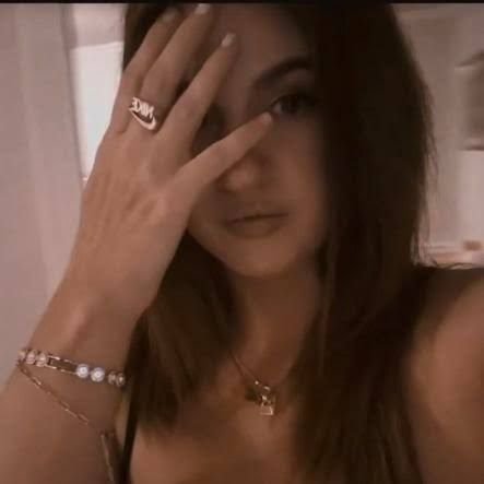 AVERYLEESIEGEL's profile picture. Protected! 
 @RocNation 
𓂀
🦋
🦋
𓂀

As above so below.