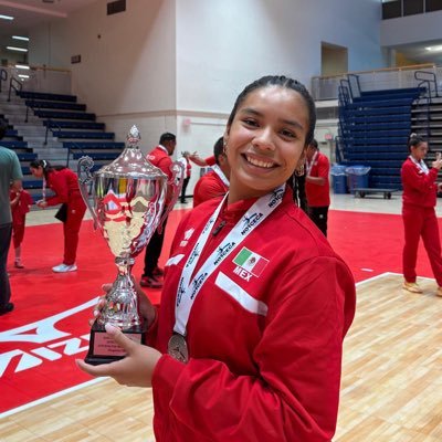 BellaOcampo25's profile picture. Selección Mex 🇲🇽, @lmulionsWVB, UA Next, PrepDig#15, P1440 FAB50, Dallas Beach, JVA, AVC Phenom, 4xUSANTDP