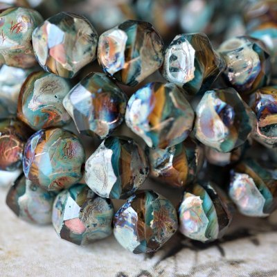 supply_beads's profile picture. Every bead tells a story — of color, light, and creativity. 🌿
Curated Czech glass for designers and dreamers alike.

#SupplyBeads #CzechGlassBeads #BeadDesign