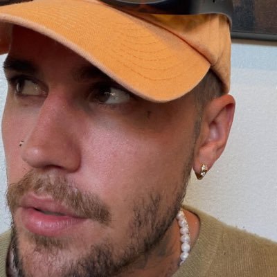 haileysoty's profile picture. Believe Tour: 09.11.13 | Justin follows me 27.03.16