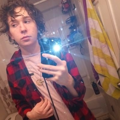 letsremainslow's profile picture. trying to open myself up to new people and new opportunities. warning‼️ i am a huge weirdo, and i am not for a majority of people.
furry enjoyer😅