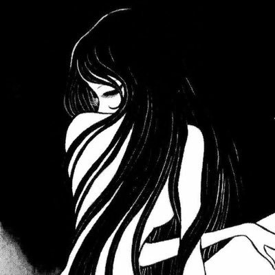 uxylli's profile picture. 高校生