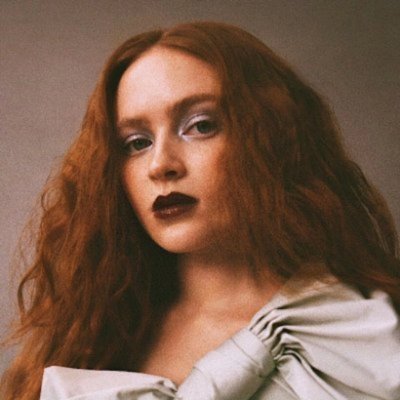 _hellshee_'s profile picture. 