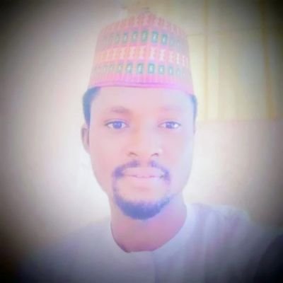 nasara_mirror_'s profile picture. Role model @laylahaliothman founder of @laylahsway