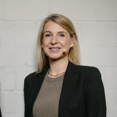 tinchilla's profile picture. Co-Leiterin Politik Die ZEIT; Co-Host ZEIT-Podcast Das Politikteil