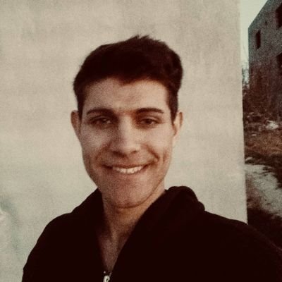 strawberywasabi's profile picture. Georgian 🇬🇪 
1+1 = 0
👨‍💻 software 🎸 music ▶️ YouTube 🎽 running