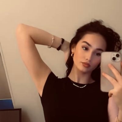 4z2w0's profile picture. 