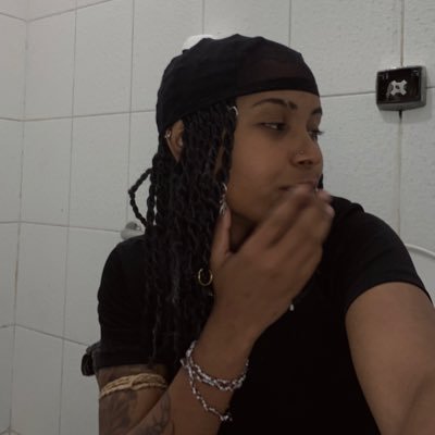 pretinhachav's profile picture. 