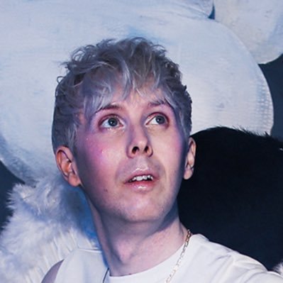 spengiagalvoje's profile picture. phannie since 2012 | shitposting about eurovision, katarsis, phan and ziferblat | asexual and homosexual | phil, lukas and danya on the brain 24/7